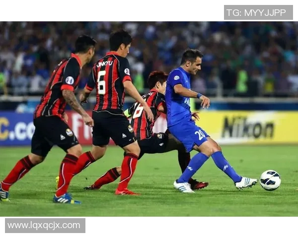 济州联与首尔FC激战正酣比分悬念引发球迷热议